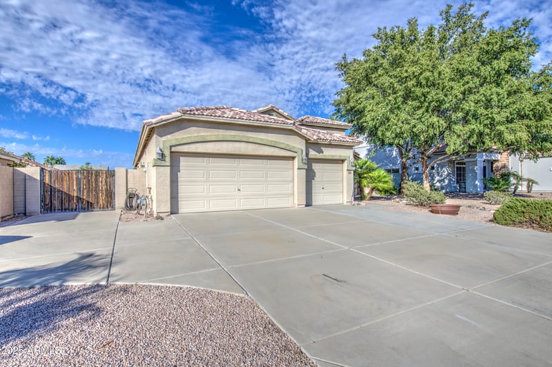 3284 Thornton Ave, Gilbert, AZ 85297
