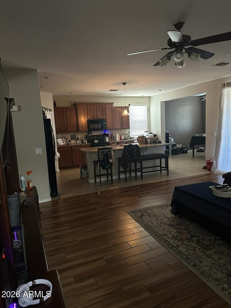 32842 Pebble Creek Dr, San Tan Valley, AZ 85143