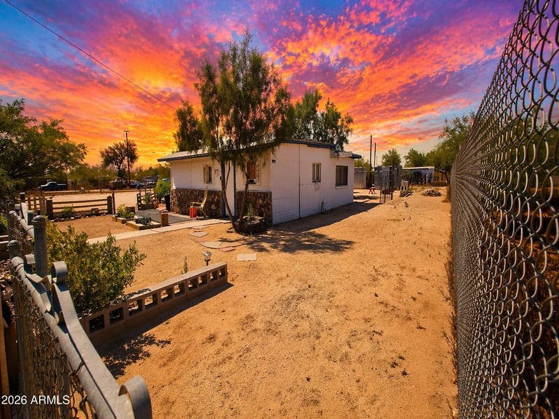 32848 N Center St, Wittmann, AZ 85361