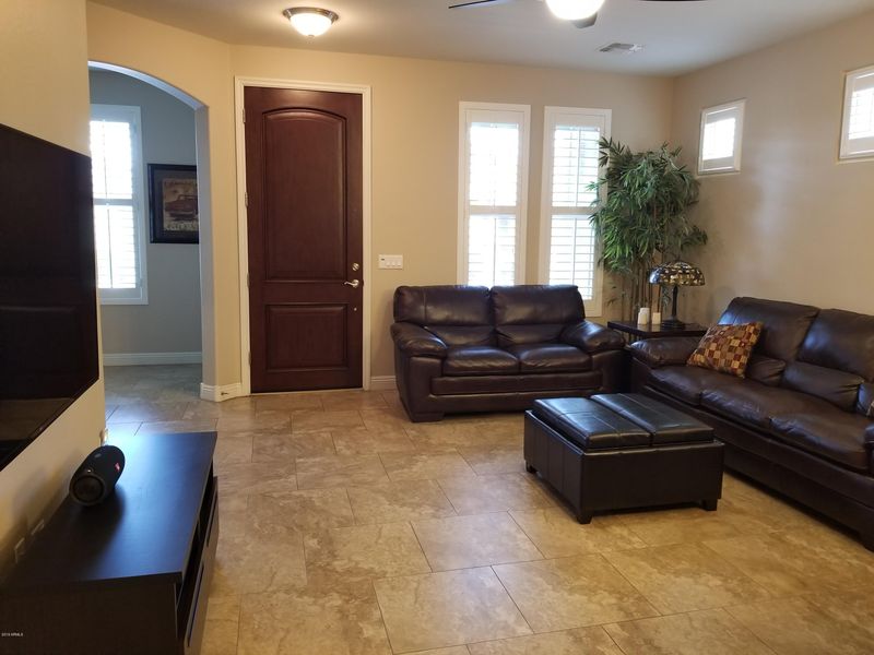 3285 E Sheffield Rd, Gilbert, AZ 85296