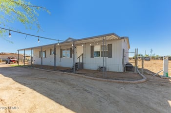 32890 Karen Ln, San Tan Valley, AZ 85143