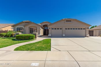 3291 Devonshire Ave, Gilbert, AZ 85297