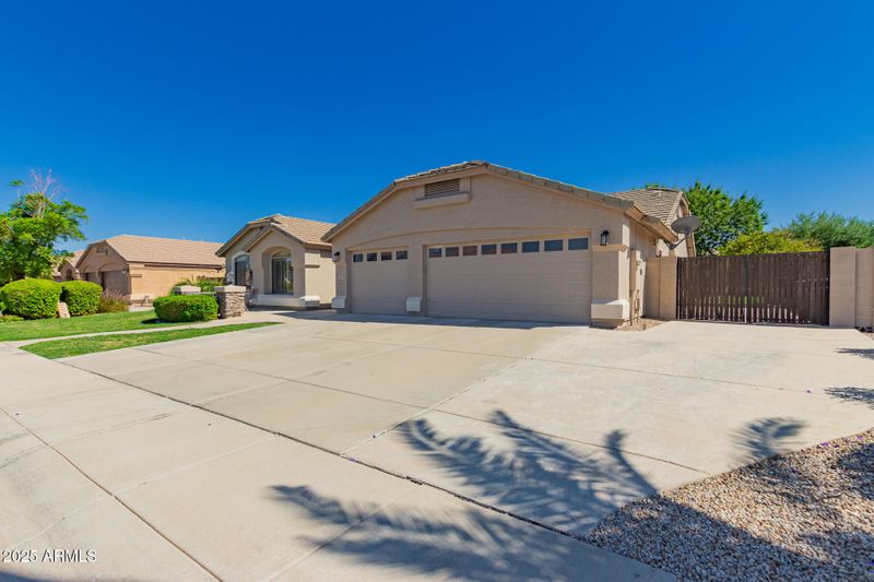 3291 E Devonshire Ave, Gilbert, AZ 85297