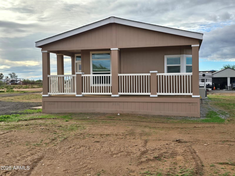 32916 228th Dr, Wittmann, AZ 85361