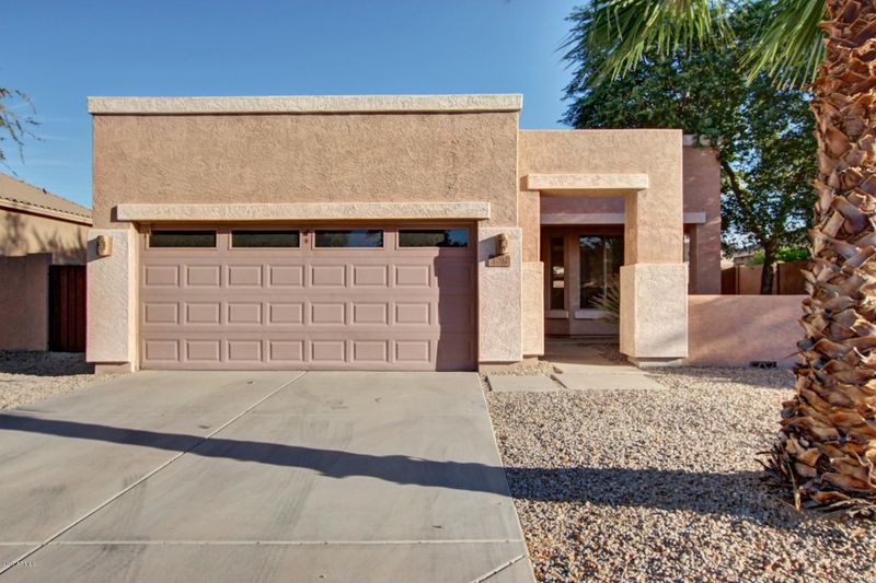3292 E Attleboro Rd, Gilbert, AZ 85295