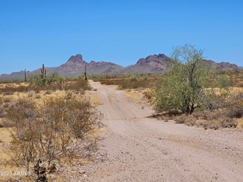 32925 Restin Rd #36, Wittmann, AZ 85361