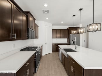 32929 Claret Ct, San Tan Valley, AZ 85143