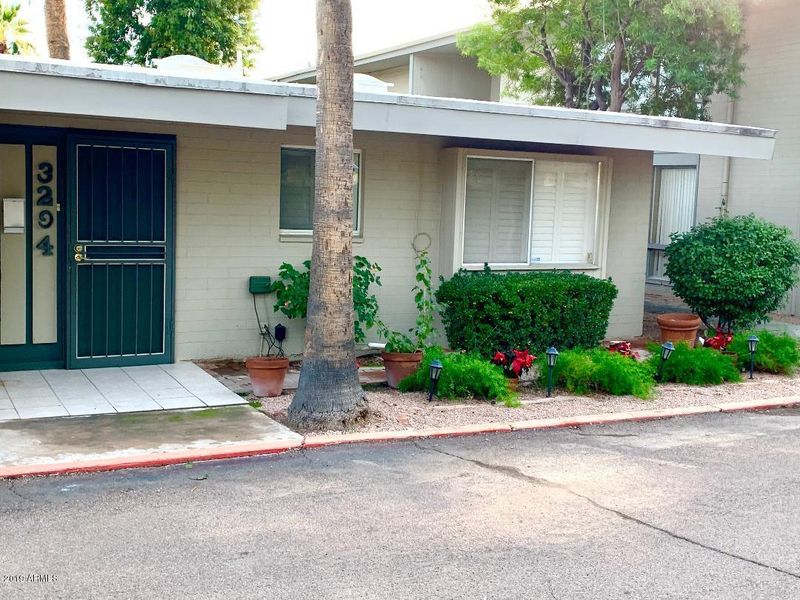 3294 E Camelback Rd, Phoenix, AZ 85018