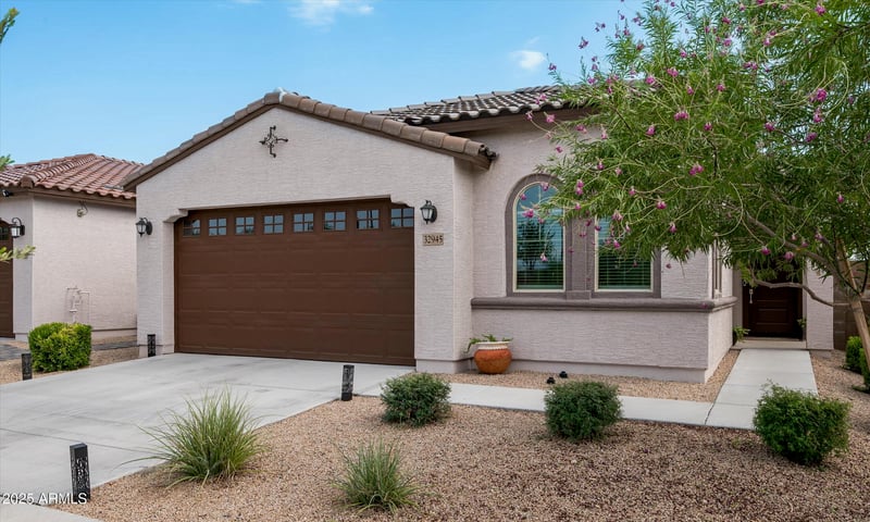 32945 21st Ave, Phoenix, AZ 85085