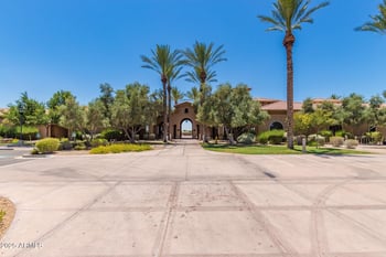 3295 Castanets Dr, Gilbert, AZ 85298