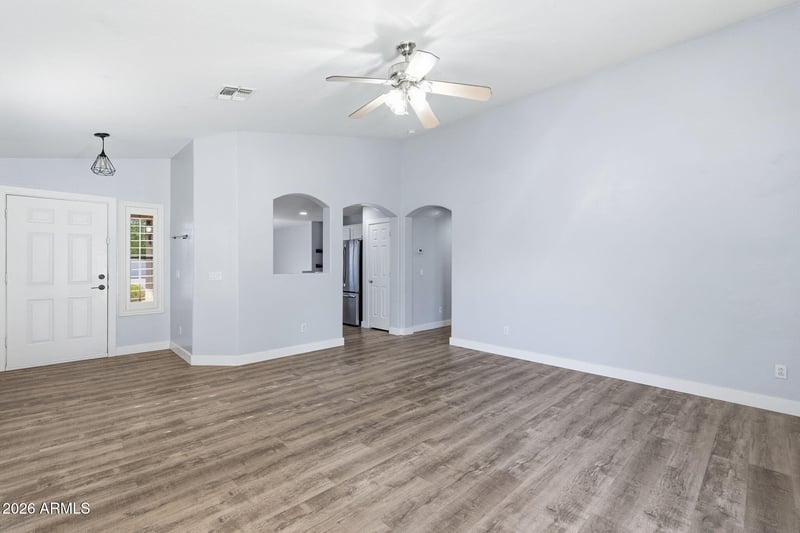3296 Warbler Rd, Gilbert, AZ 85297