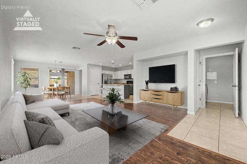 32974 N Sandstone Dr, San Tan Valley, AZ 85143