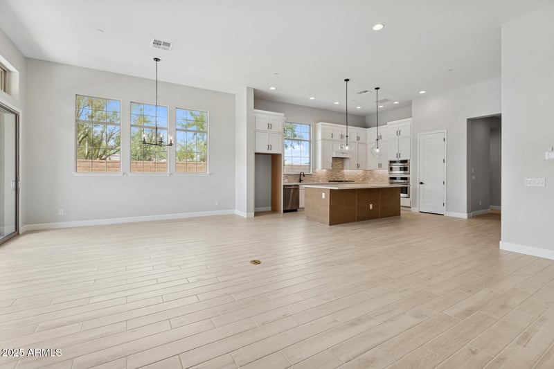 32978 132nd Ln, Peoria, AZ 85383