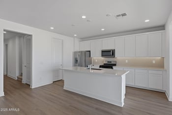 3298 Garnet St, San Tan Valley, AZ 85144