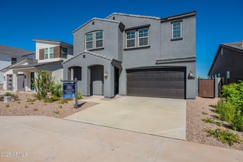 3298 Garnet St, San Tan Valley, AZ 85144