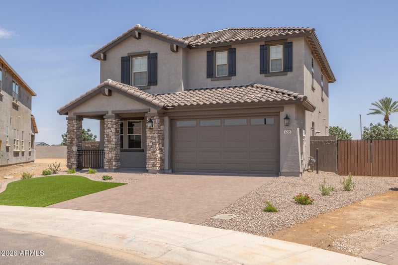 3298 Molino Rd, San Tan Valley, AZ 85144