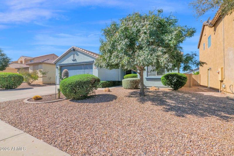 32986 Pebble Creek Dr, San Tan Valley, AZ 85143