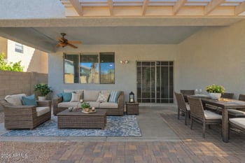 32986 Pebble Creek Dr, San Tan Valley, AZ 85143