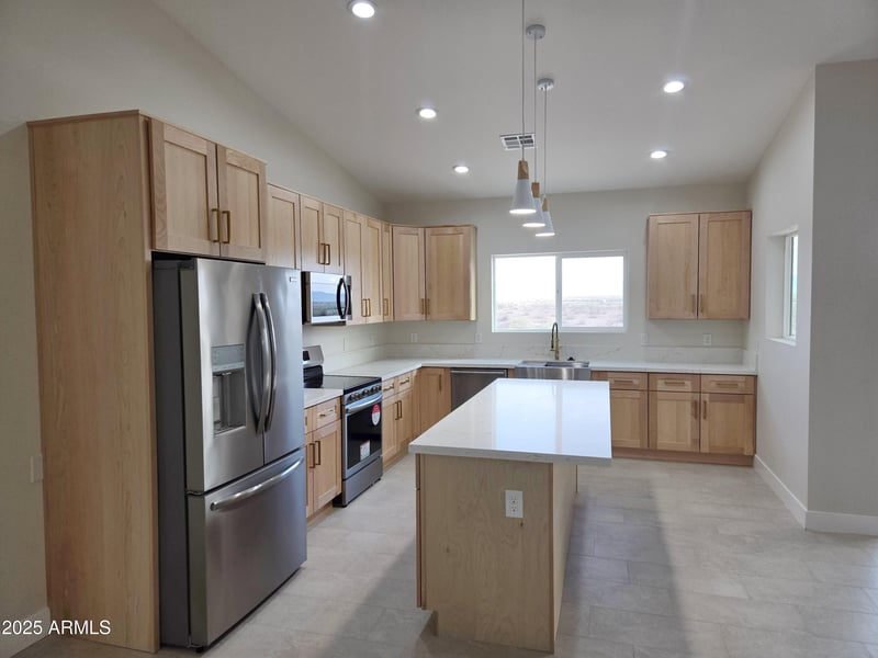 32986 Wood St, Tonopah, AZ 85354