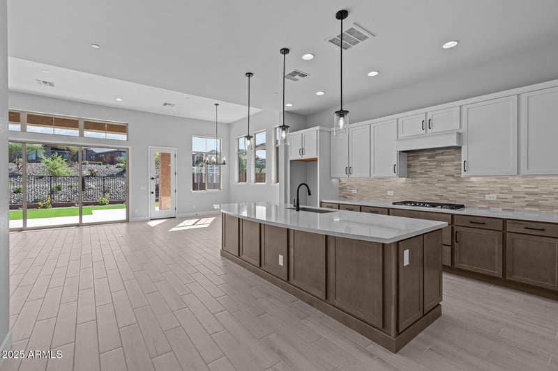 32994 131st Dr, Peoria, AZ 85383