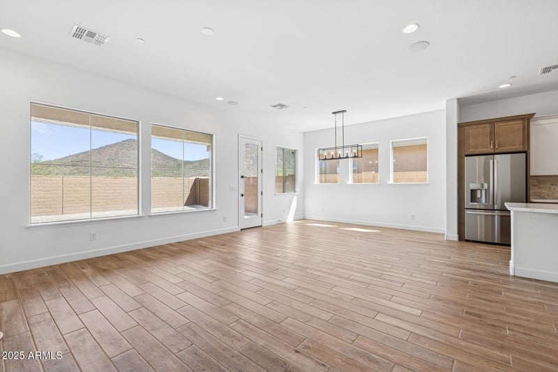 32995 131st Dr, Peoria, AZ 85383