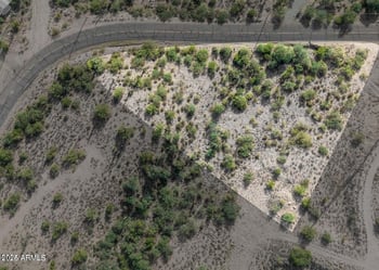 32995 Maggie Mine Rd, Black Canyon City, AZ 85324