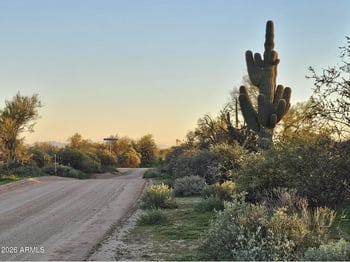 32XXX 162nd St #F, Scottsdale, AZ 85262