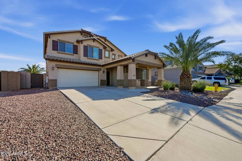 33 W Red Mesa Trl, San Tan Valley, AZ 85143