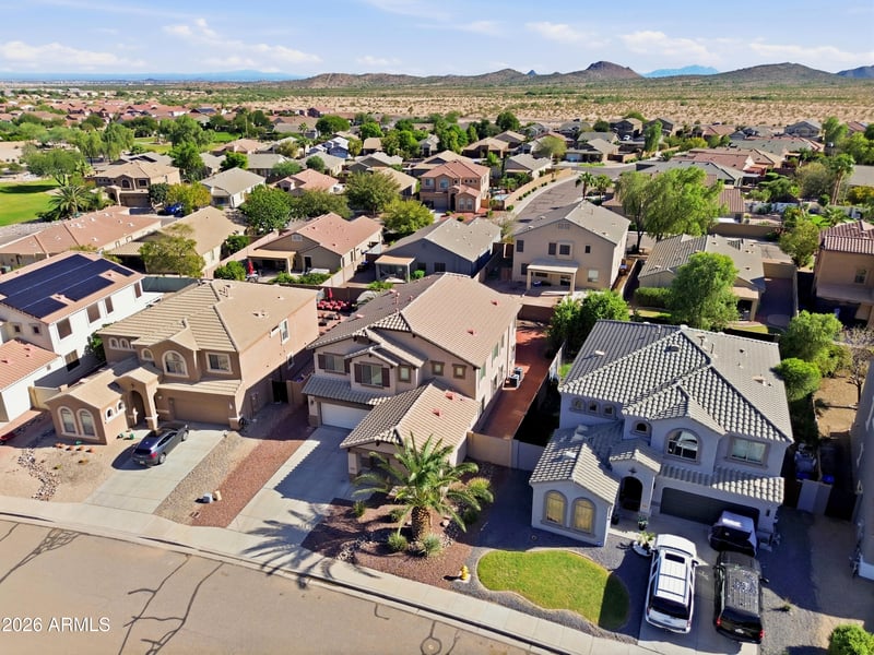 33 W Red Mesa Trl, San Tan Valley, AZ 85143