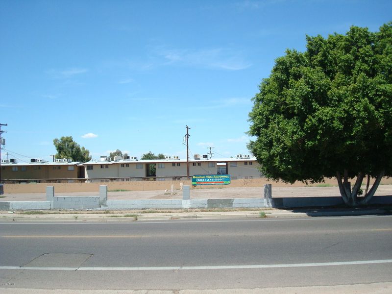 330 E Roeser Rd, Phoenix, AZ 85040