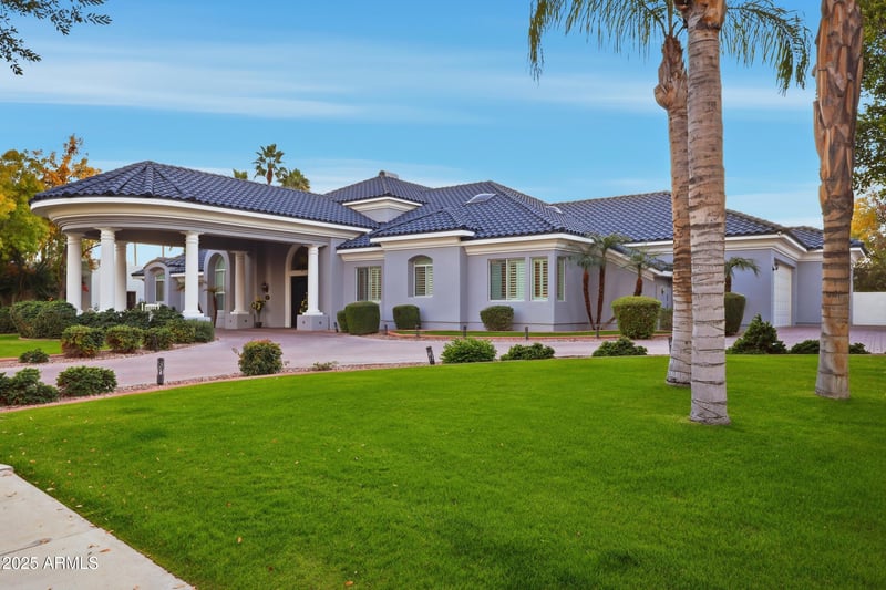 330 Cloverfield Cir, Litchfield Park, AZ 85340