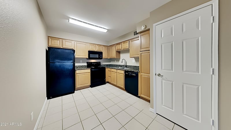 330 S Beck Ave #122, Tempe, AZ 85281