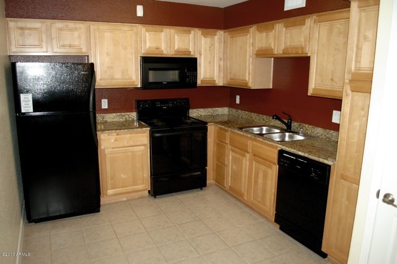 330 S Beck Ave #218, Tempe, AZ 85281