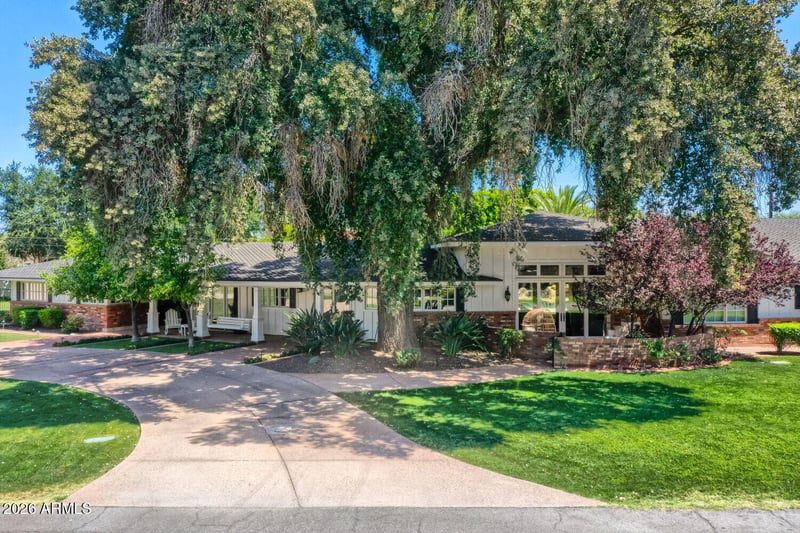 330 W Lawrence Rd, Phoenix, AZ 85013