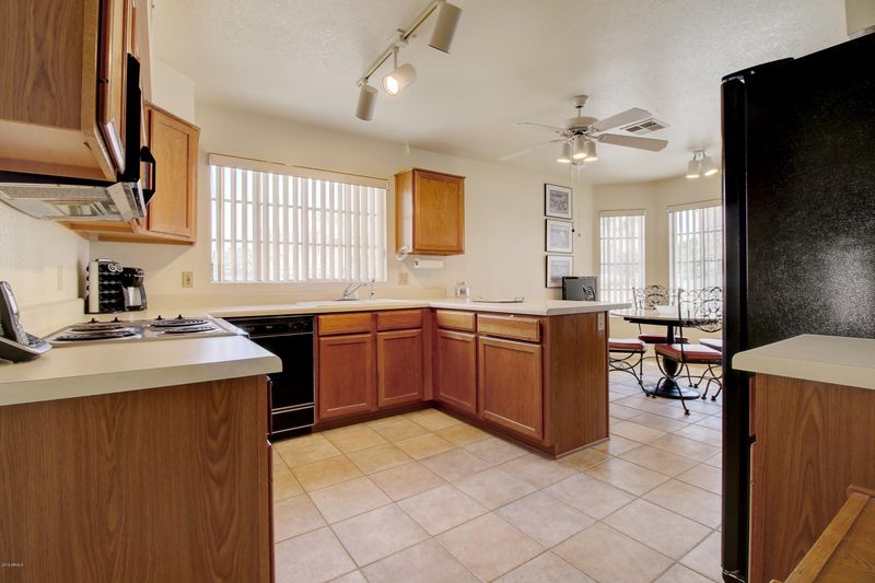 330 W Marconi Ave, Phoenix, AZ 85023