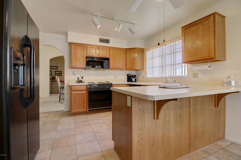 330 W Marconi Ave, Phoenix, AZ 85023