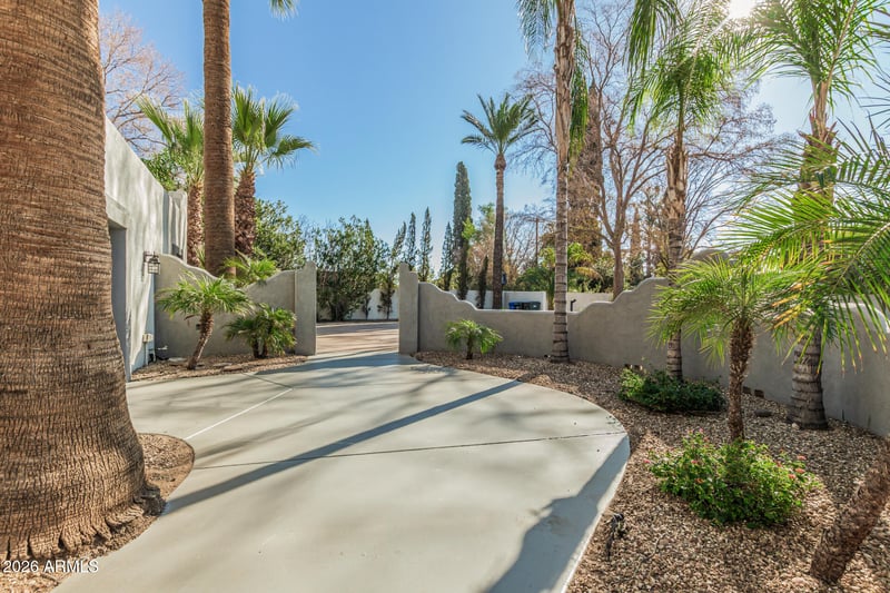 330 W Northern Ave, Phoenix, AZ 85021
