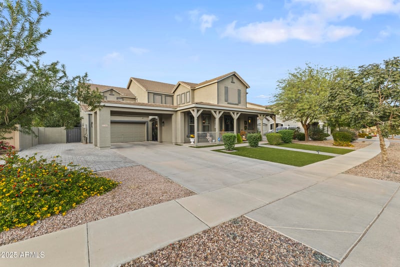 3300 Anika Dr, Gilbert, AZ 85298