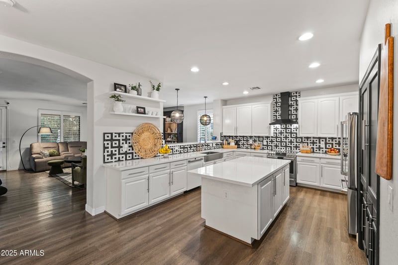 3300 Anika Dr, Gilbert, AZ 85298