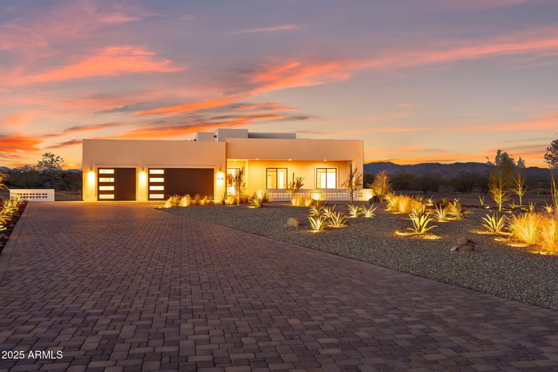 3300 Old Stagecoach Rd, Wickenburg, AZ 85390