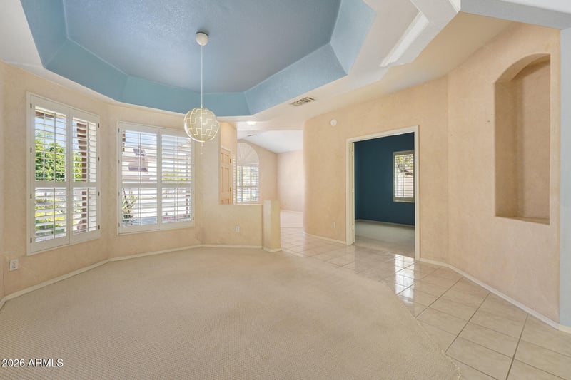 3301 E Behrend Dr, Phoenix, AZ 85050