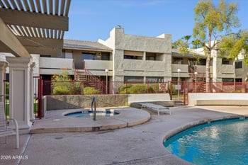 3301 E Earll Dr #223, Phoenix, AZ 85018