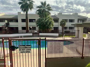 3301 Earll Dr #120, Phoenix, AZ 85018