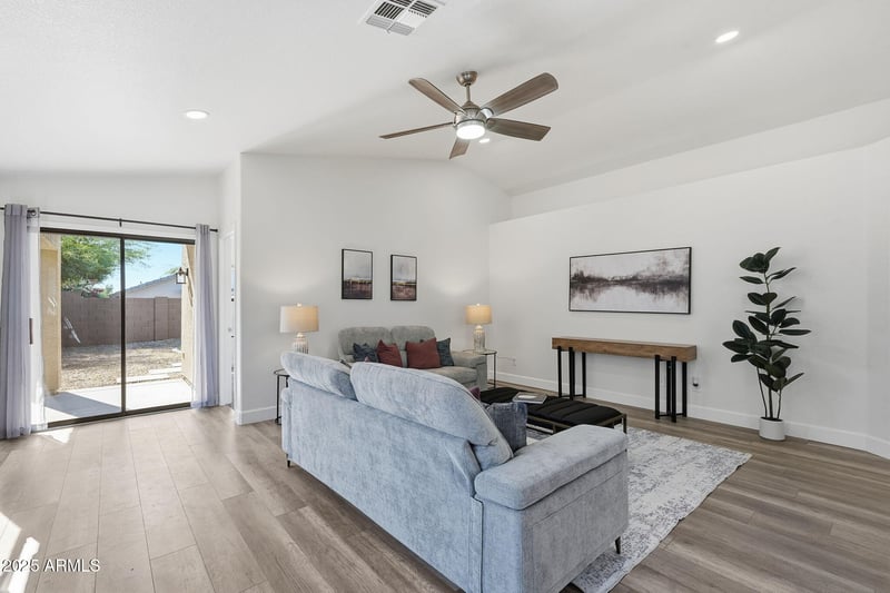 3301 Hononegh Dr, Phoenix, AZ 85050