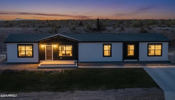 33013 Cambridge Ave, Tonopah, AZ 85354