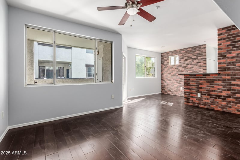 3302 7th St #225, Phoenix, AZ 85014