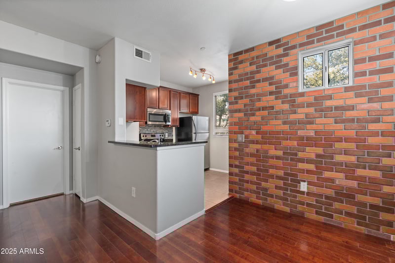 3302 7th St #226, Phoenix, AZ 85014