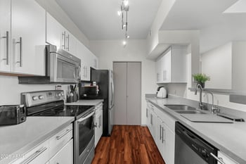 3302 7th St #262, Phoenix, AZ 85014