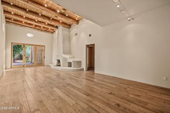 3302 E Campbell Ave #9, Phoenix, AZ 85018