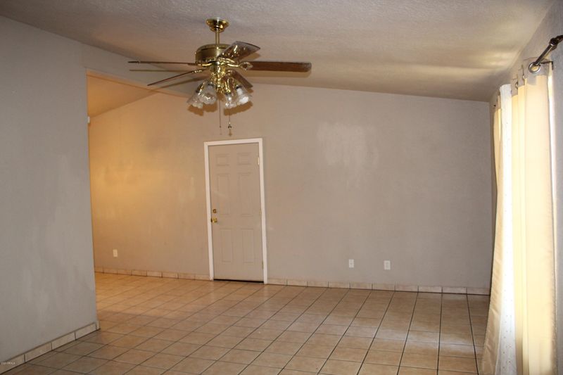 3302 E Garfield St, Phoenix, AZ 85008
